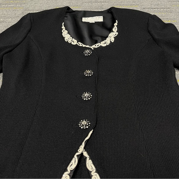 ST. JOHN Evening Santana Knit Blazer Jacket Black Wool Embroidered Beaded Size 2 - Picture 9 of 16